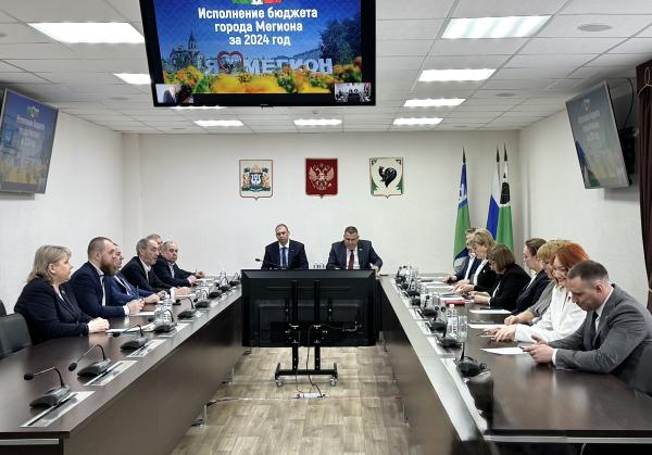 Оперативная информация о пятьдесят третьем заседании Думы города Мегиона седьмого созыва