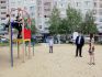 Партийцы проверили детские площадки 